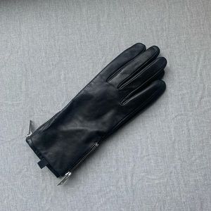 NWOT All Saints leather gloves
